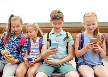 Did your child get a mobile phone for Christmas? It's time to set some ground rules IMAGE