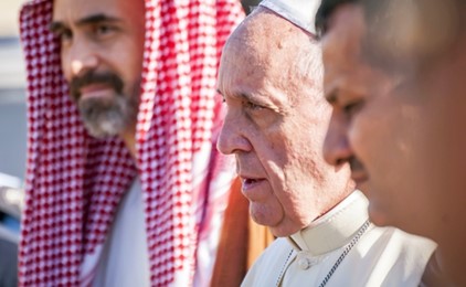 Pope Francis to improve Christian-Muslim relations IMAGE
